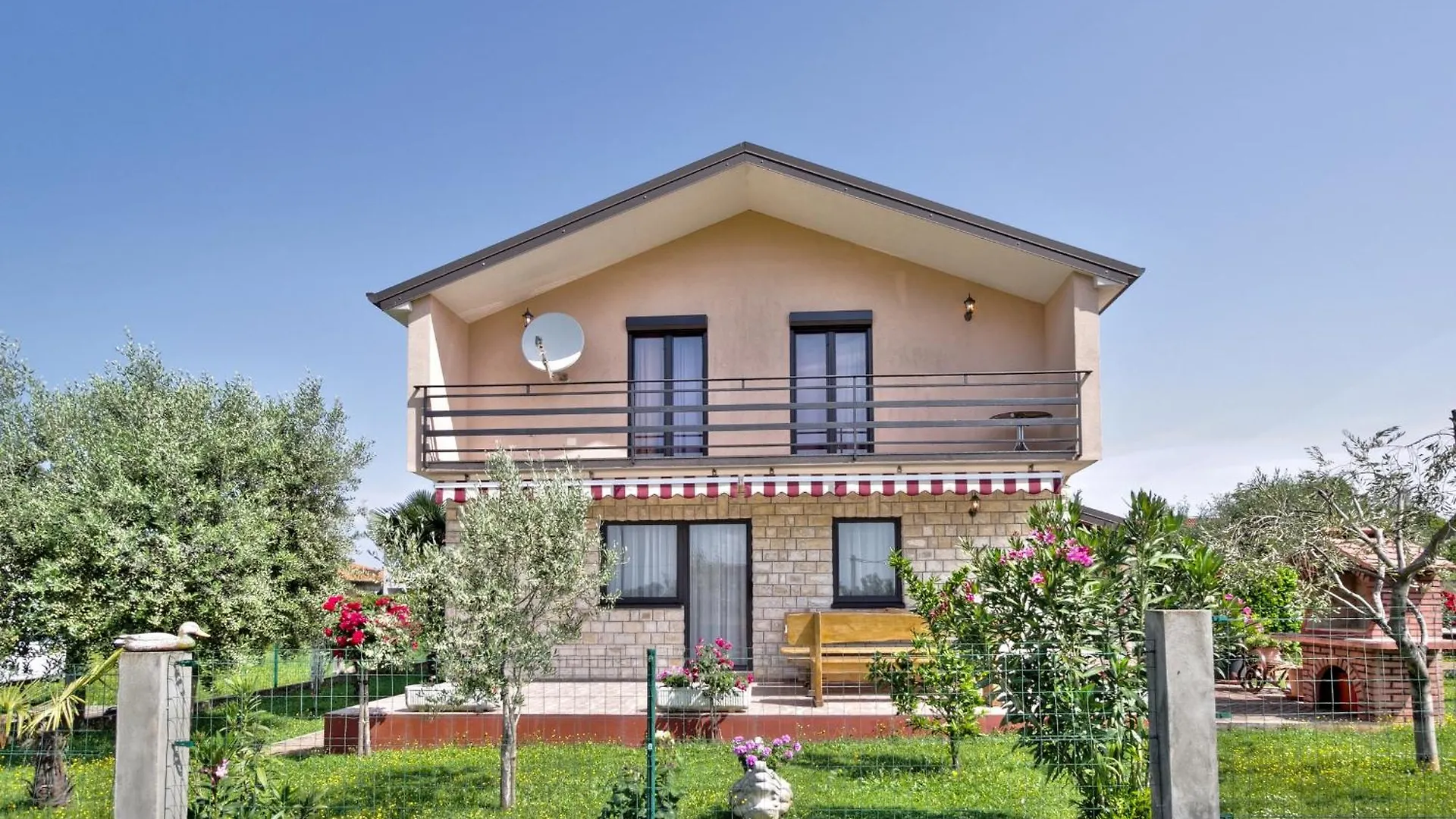 Ferienhaus Martinovic Kaštel Tatil Evi