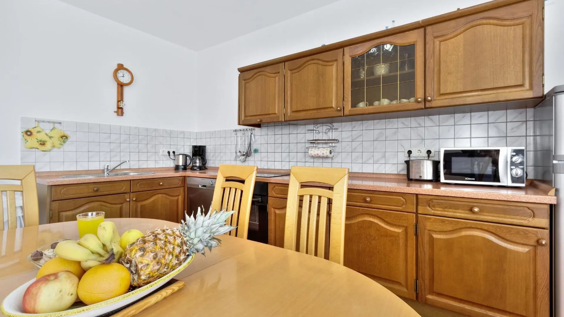 Ferienhaus Martinovic Kaštel Hırvatistan